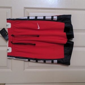 Nike Dri-Fit Basketball Shorts size small